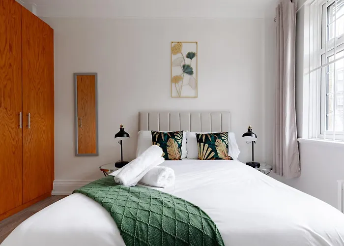 Marble Arch Apartments